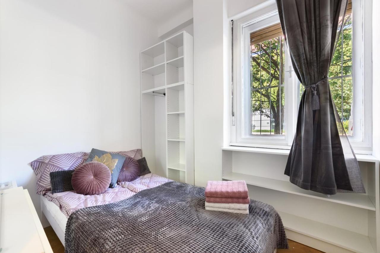Buda Centre Homes By The Allee Shopping Mall Βουδαπέστη Εξωτερικό φωτογραφία