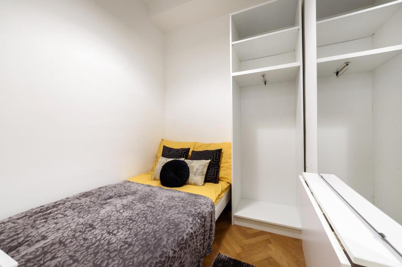 Buda Centre Homes By The Allee Shopping Mall Βουδαπέστη Εξωτερικό φωτογραφία