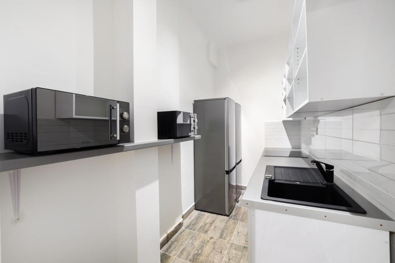 Buda Centre Homes By The Allee Shopping Mall Βουδαπέστη Εξωτερικό φωτογραφία