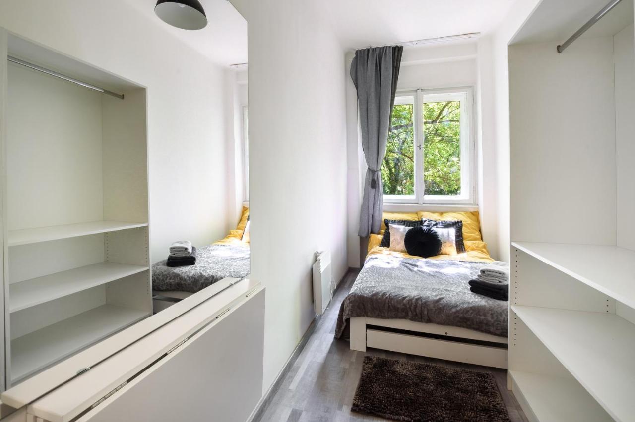 Buda Centre Homes By The Allee Shopping Mall Βουδαπέστη Εξωτερικό φωτογραφία
